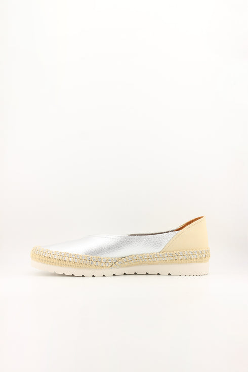 Verbenas Classic Canvas Slip-On Espadrilles